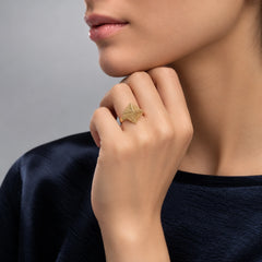 Golden Pyra Mesh Ring - Sizeable