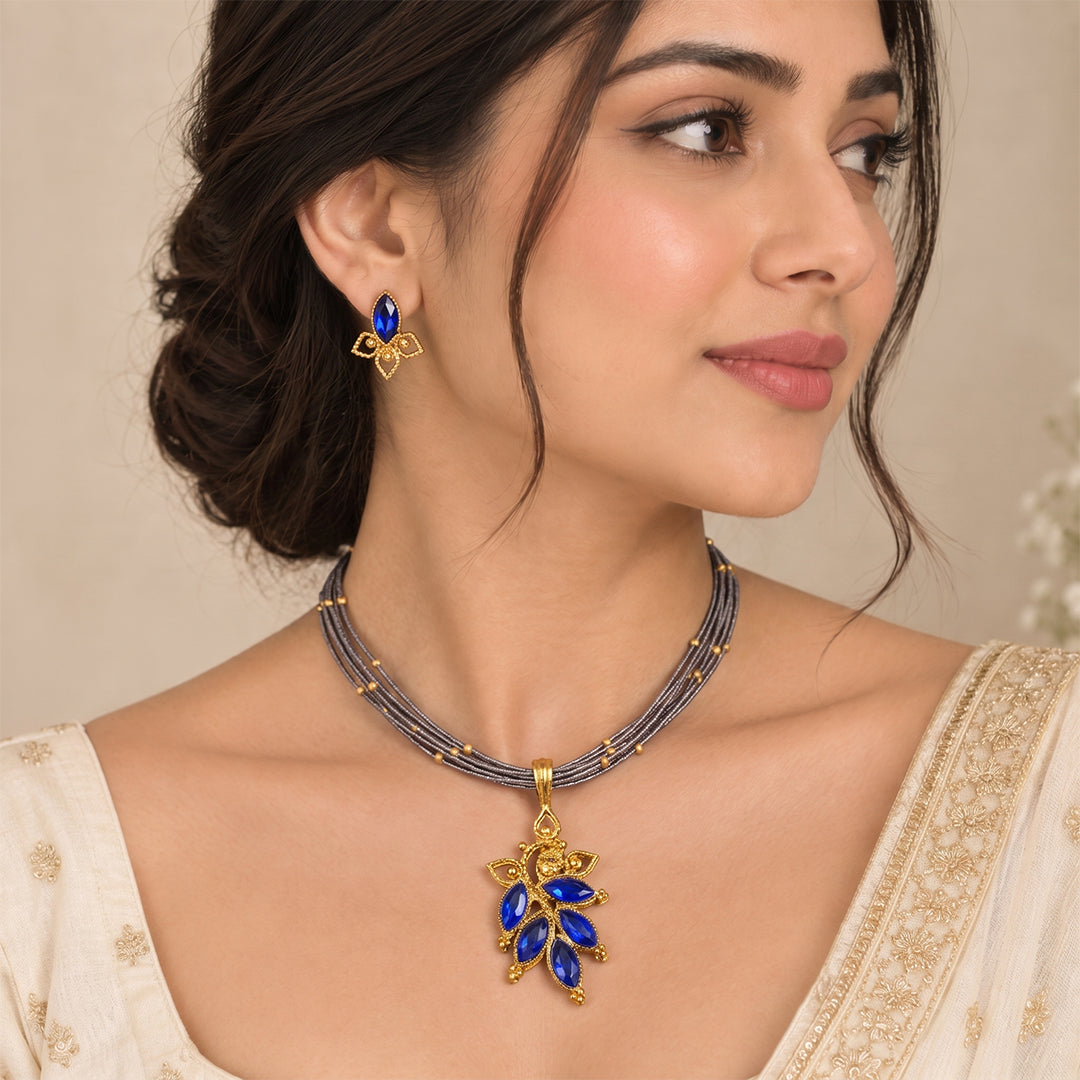 Blue Kundan Pendant Set - Necklace & Earrings
