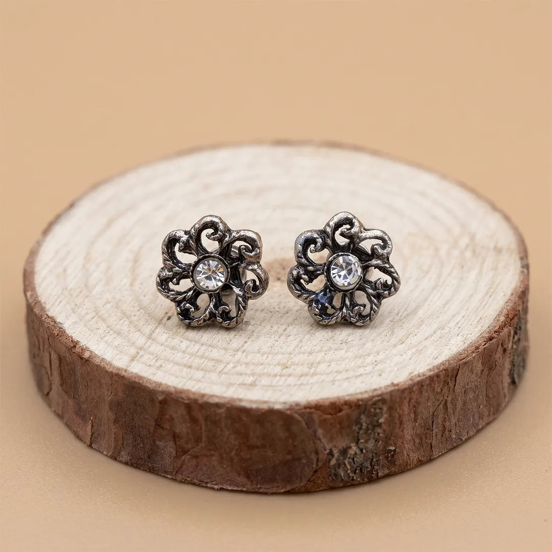 Cosmos Stud Earrings - Small
