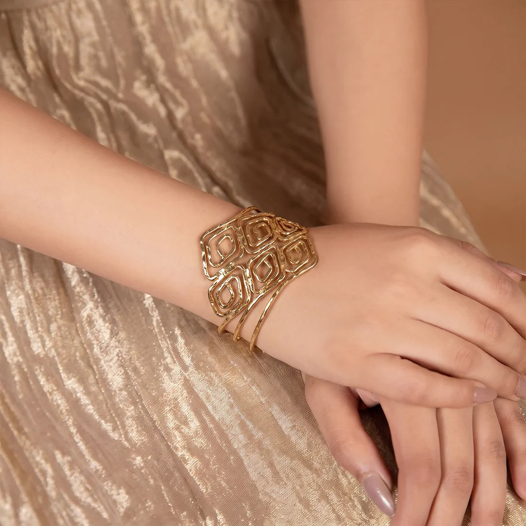 Dull Gold cube Metallic Handcuff