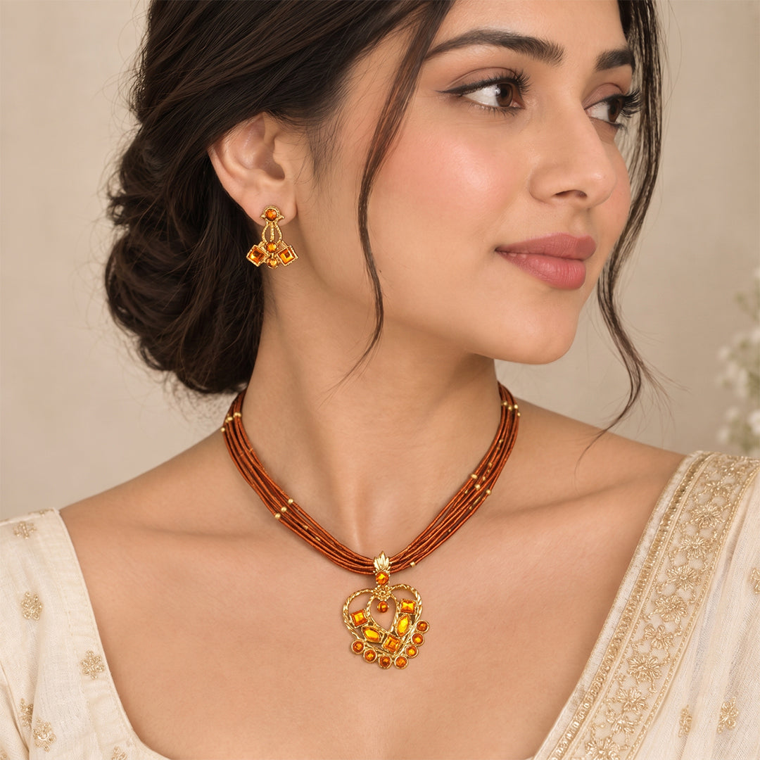 Golden Brown Kundan Pendant Set - Necklace & Earrings