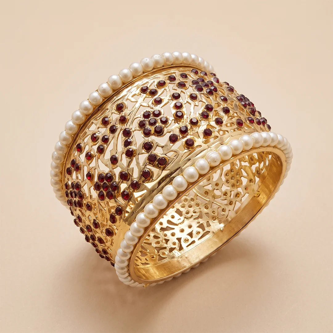 Golden Stone Pearl Bangle