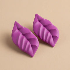 Mate Metallic Leaf Earrings - Mauve