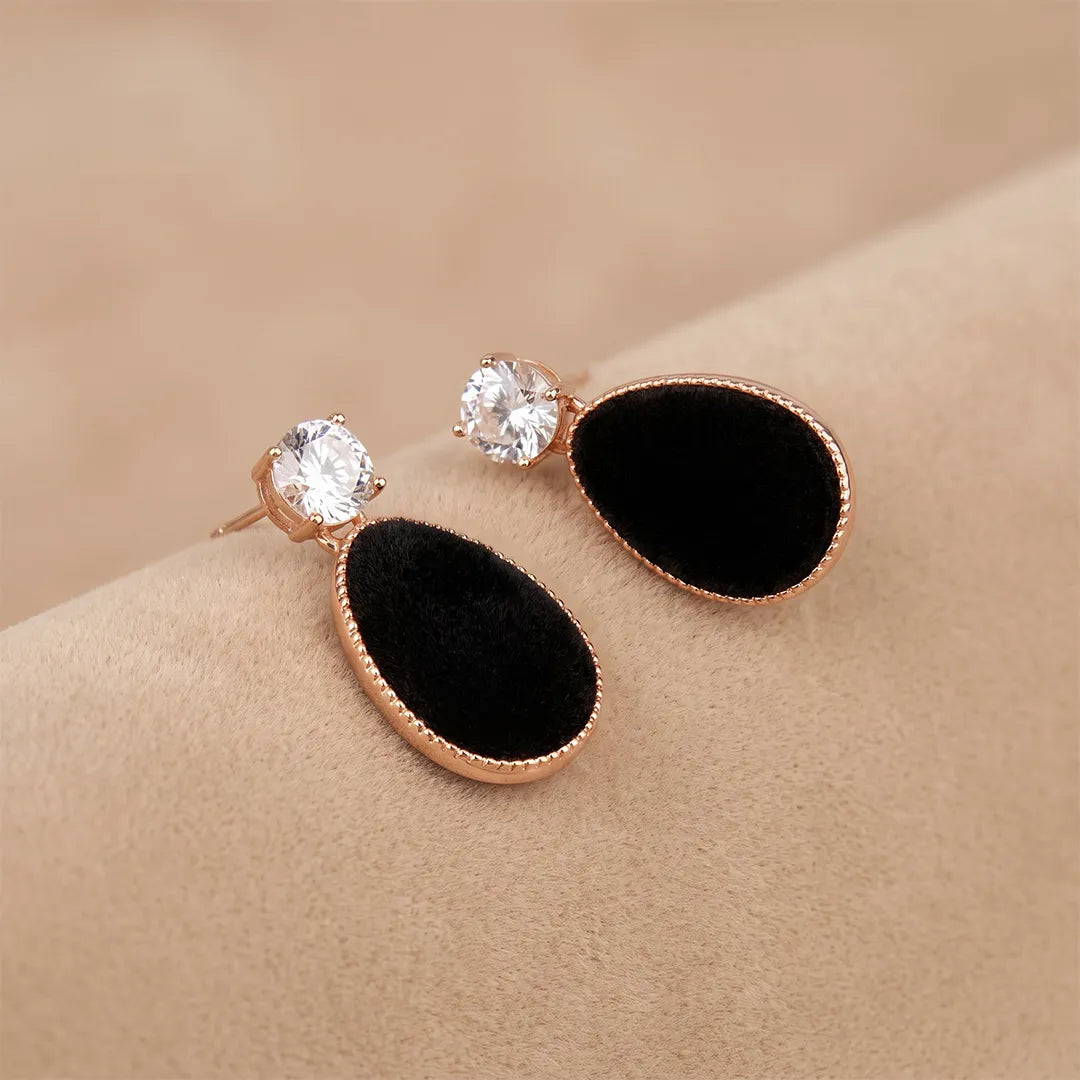 Teardrop Metallic Velvet Earrings - Black