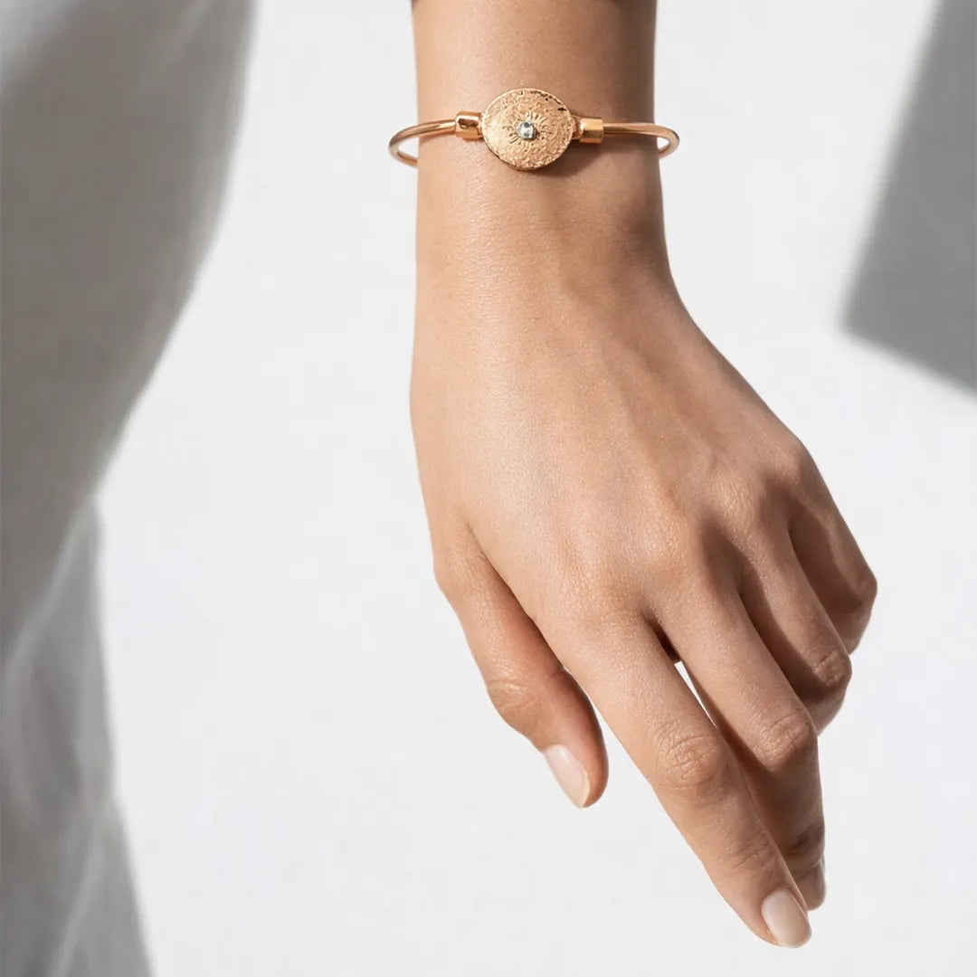 Round Stone Golden Bracelet Bangle - Shein