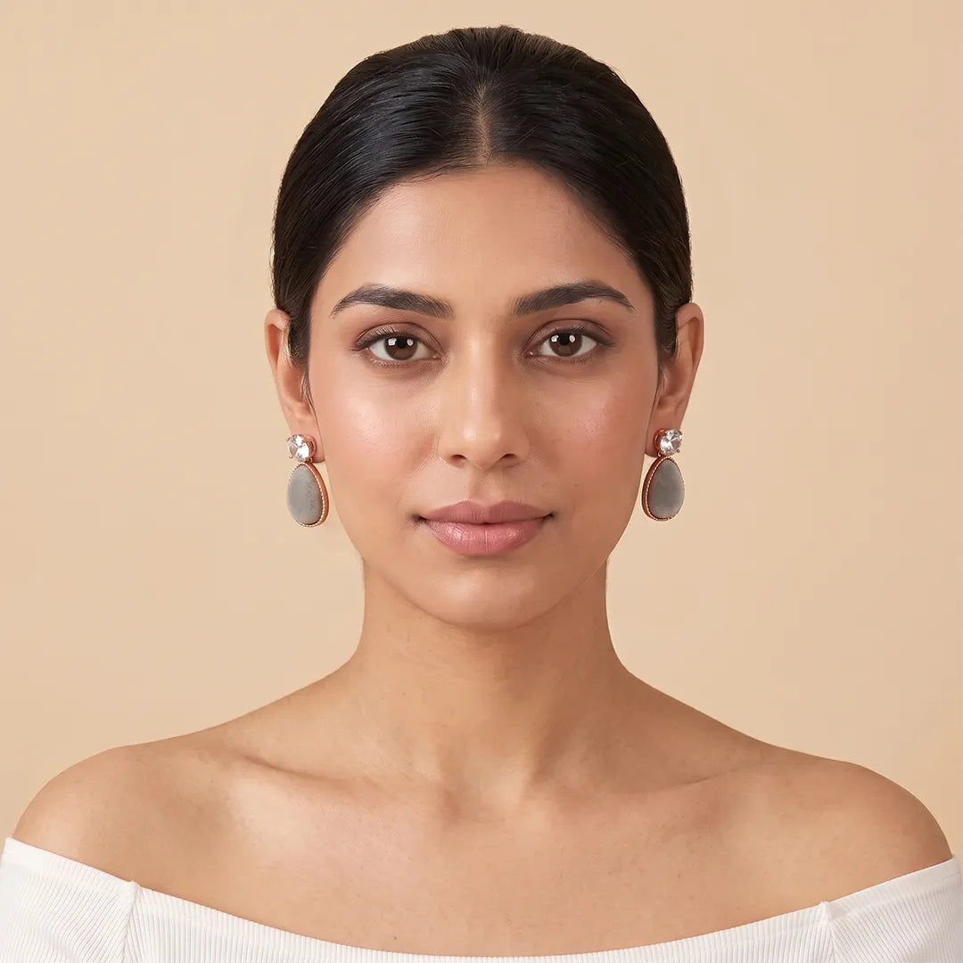 Teardrop Metallic Velvet Earrings - Grey