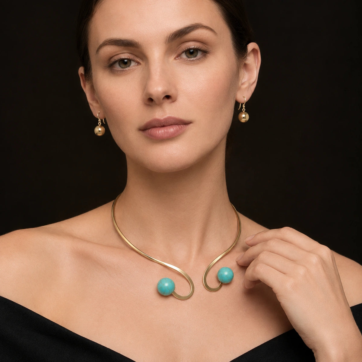 Golden Stone Metallic Choker Necklace Set